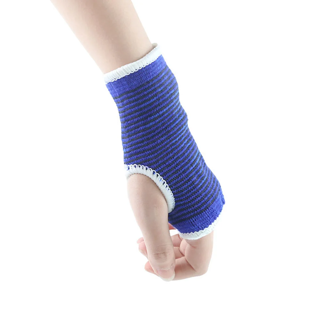 Fitness Glove Long Wrist Brace Design Cost-Effective Comfortable Multifunctional Weightlifting Dumbbell Barbell Gym Glove
Fitness Glove Long Wrist Brace Design Cost-Effective Comfortable Multifunctional Weightlifting Dumbbell Barbell Gym Glove