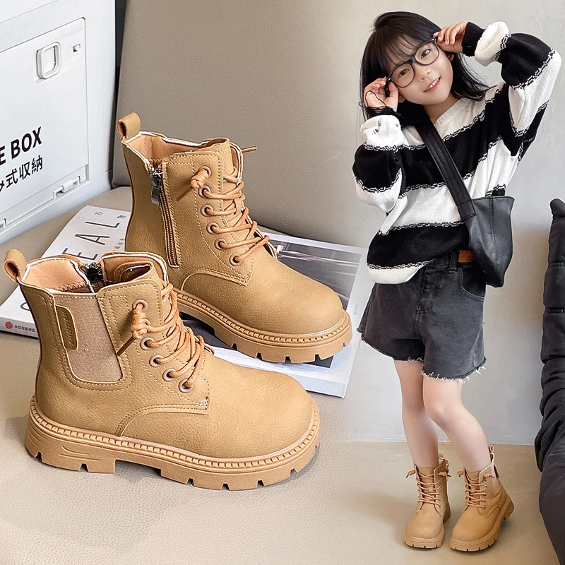Children Short Boots for Girls 2026 Autumn New Fashion Korean Style Soft Bottom Anti-slippery Casual Versatile Chic Leather Shoe
Children Short Boots for Girls 2026 Autumn New Fashion Korean Style Soft Bottom Anti-slippery Casual Versatile Chic Leather Shoe