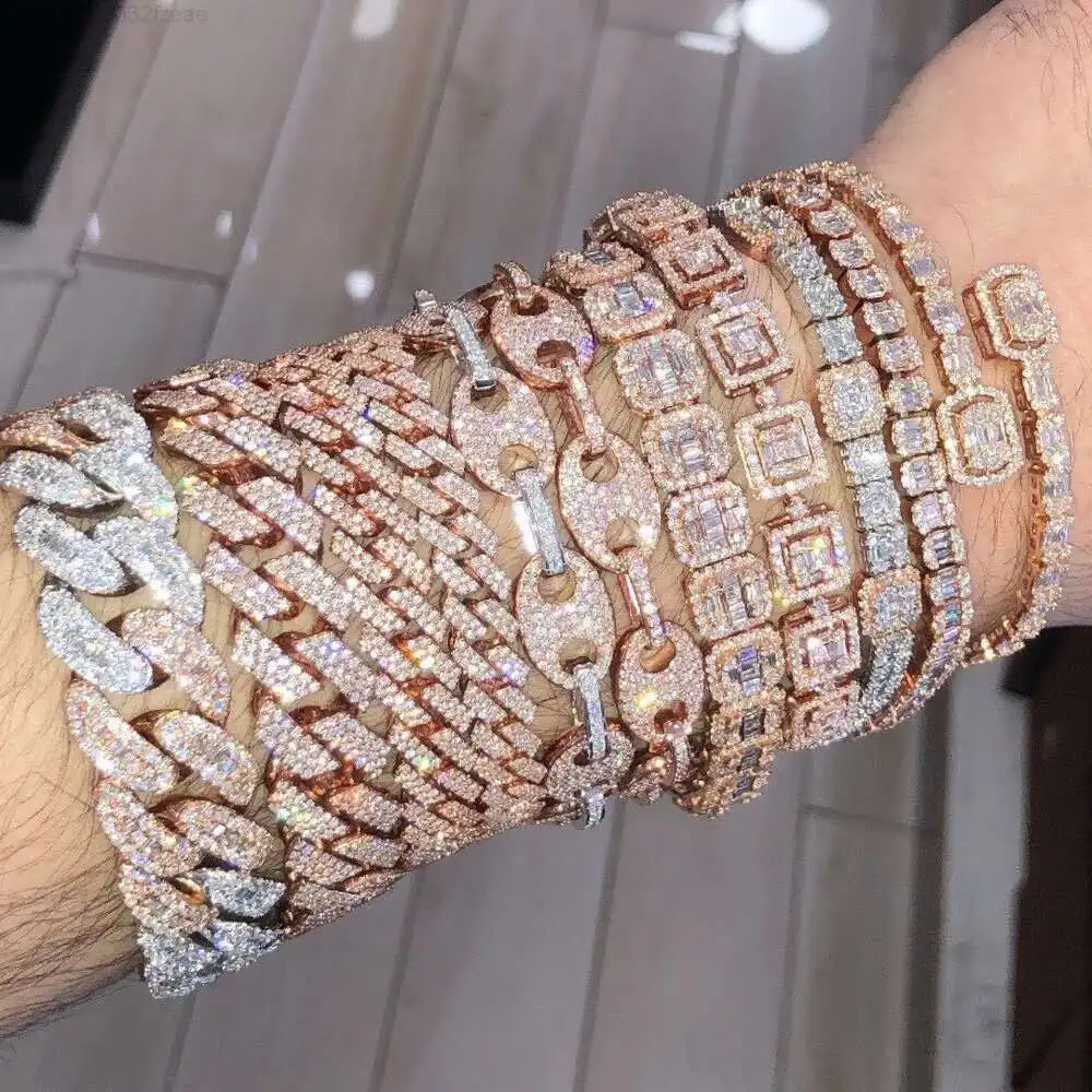 Мужской браслет из серебра 925 пробы с муассанитом 14 мм Iced Out Cuban Link Браслет Vvs Муассанит Алмазный кубинский браслет
Мужской браслет из серебра 925 пробы с муассанитом 14 мм Iced Out Cuban Link Браслет Vvs Муассанит Алмазный кубинский браслет