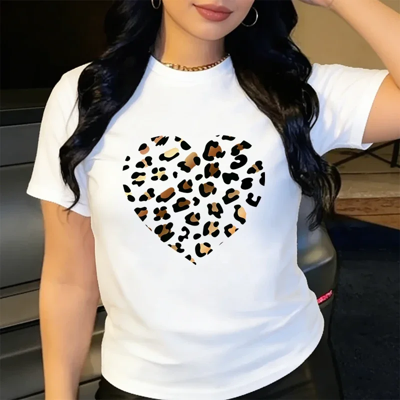 Leopard Print Heart Plus Size T-shirts Summer Women's Clothing Retro Fashion Casual Tops O-Neck Short Sleeve Plus Size T-shirts
Leopard Print Heart Plus Size T-shirts Summer Women's Clothing Retro Fashion Casual Tops O-Neck Short Sleeve Plus Size T-shirts