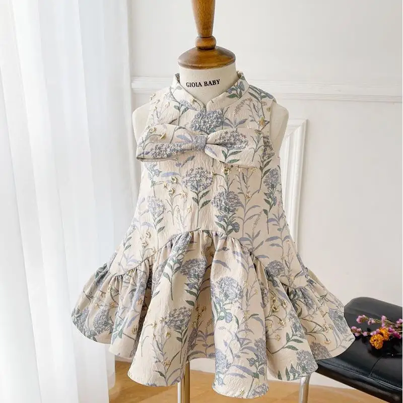 Chinese Style Vintage Cheongsam Princess Ball Gown Baby Girls Sleeveless Jacquard 1st Birthday Baptism Party Dresses y1410
Chinese Style Vintage Cheongsam Princess Ball Gown Baby Girls Sleeveless Jacquard 1st Birthday Baptism Party Dresses y1410