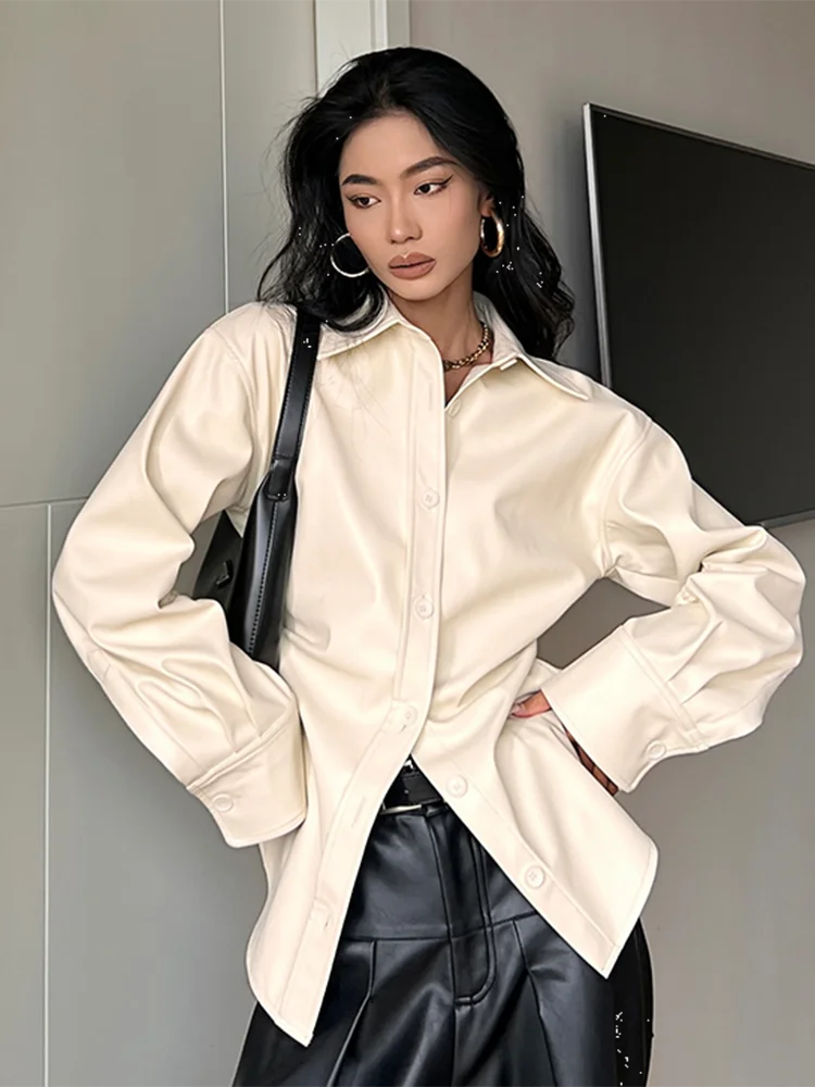 Vintage Pu Leather Shirt Women Harajuku Streetwear Fall Winter Long Sleeve Blouse French Elegant Office Lady Solid Folds Tops
Vintage Pu Leather Shirt Women Harajuku Streetwear Fall Winter Long Sleeve Blouse French Elegant Office Lady Solid Folds Tops