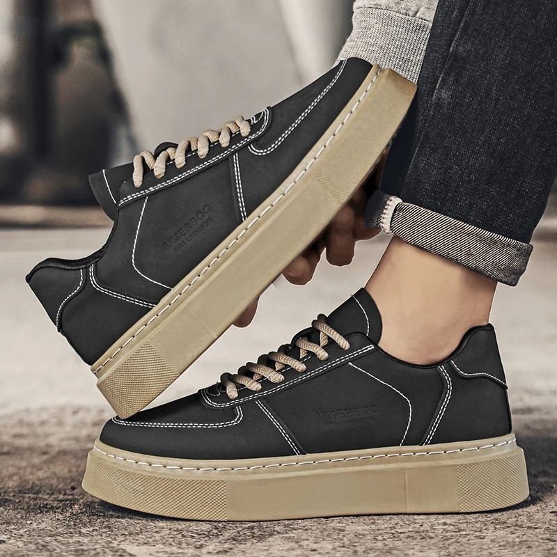 Classic Sneakers Lace-up Skateboard Shoes Walk Retro Style New 2025 Breathable Non-slip Comfortable Flat Casual Running Sneakers
Classic Sneakers Lace-up Skateboard Shoes Walk Retro Style New 2025 Breathable Non-slip Comfortable Flat Casual Running Sneakers