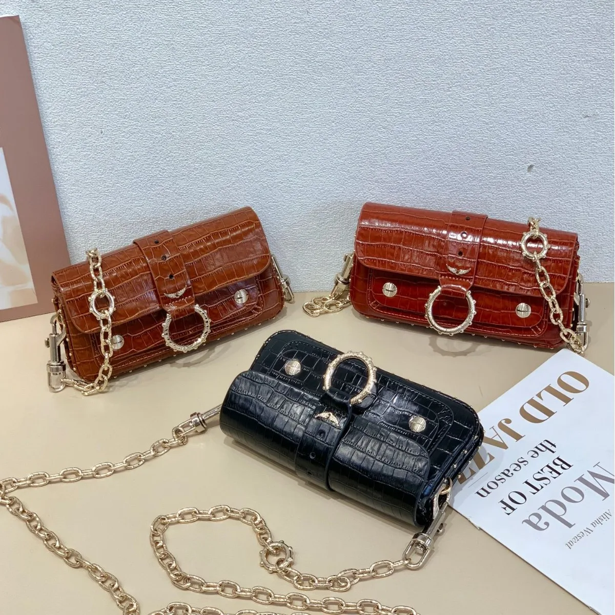 Fashion Stone Grain Chain Mini Square Bag for Women, New Versatile Shoulder & Crossbody Purse, Everyday Chic
Fashion Stone Grain Chain Mini Square Bag for Women, New Versatile Shoulder & Crossbody Purse, Everyday Chic