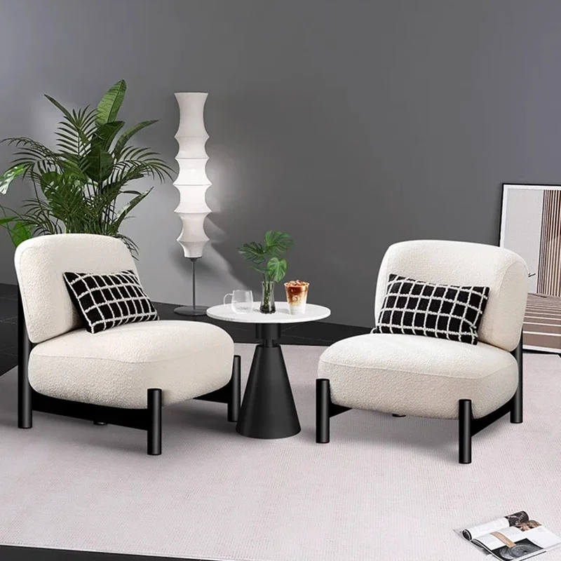 Белые напольные стулья для гостиной, для взрослых, квартиры, гостиной, эргономичные стулья для гостиной, мягкие напольные стулья, минималистичная мебель 
Белые напольные стулья для гостиной, для взрослых, квартиры, гостиной, эргономичные стулья для гостиной, мягкие напольные стулья, минималистичная мебель