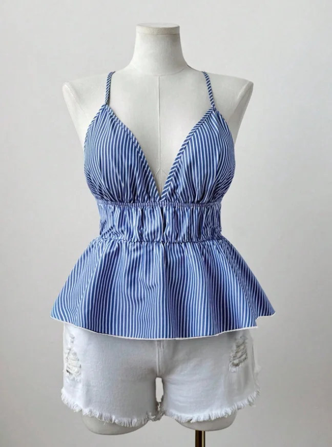 Plus Size Women's New Blue and White Striped Camisole, Loose Casual Waist-cinching Ruffled Summer Fresh Beach Vacation Style Top
Plus Size Women's New Blue and White Striped Camisole, Loose Casual Waist-cinching Ruffled Summer Fresh Beach Vacation Style Top