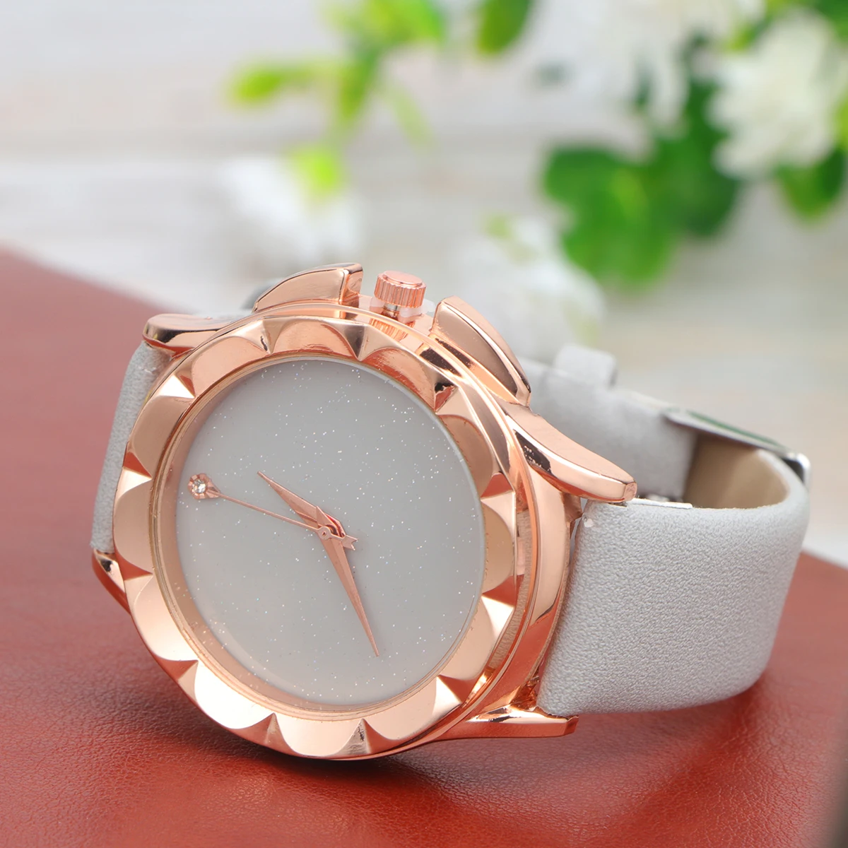 Quartz Watch Watches Elegant Fashion Stainless Women Quartz Watch Steel Buckle Band Women Watches White
Quartz Watch Watches Elegant Fashion Stainless Women Quartz Watch Steel Buckle Band Women Watches White