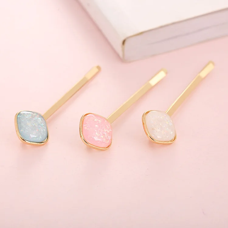 2PCS Creative Versatile Alloy Wide Square Bar Clip for Side Bangs Hair Accessories Fashion Headwear Decor Sturdy
2PCS Creative Versatile Alloy Wide Square Bar Clip for Side Bangs Hair Accessories Fashion Headwear Decor Sturdy