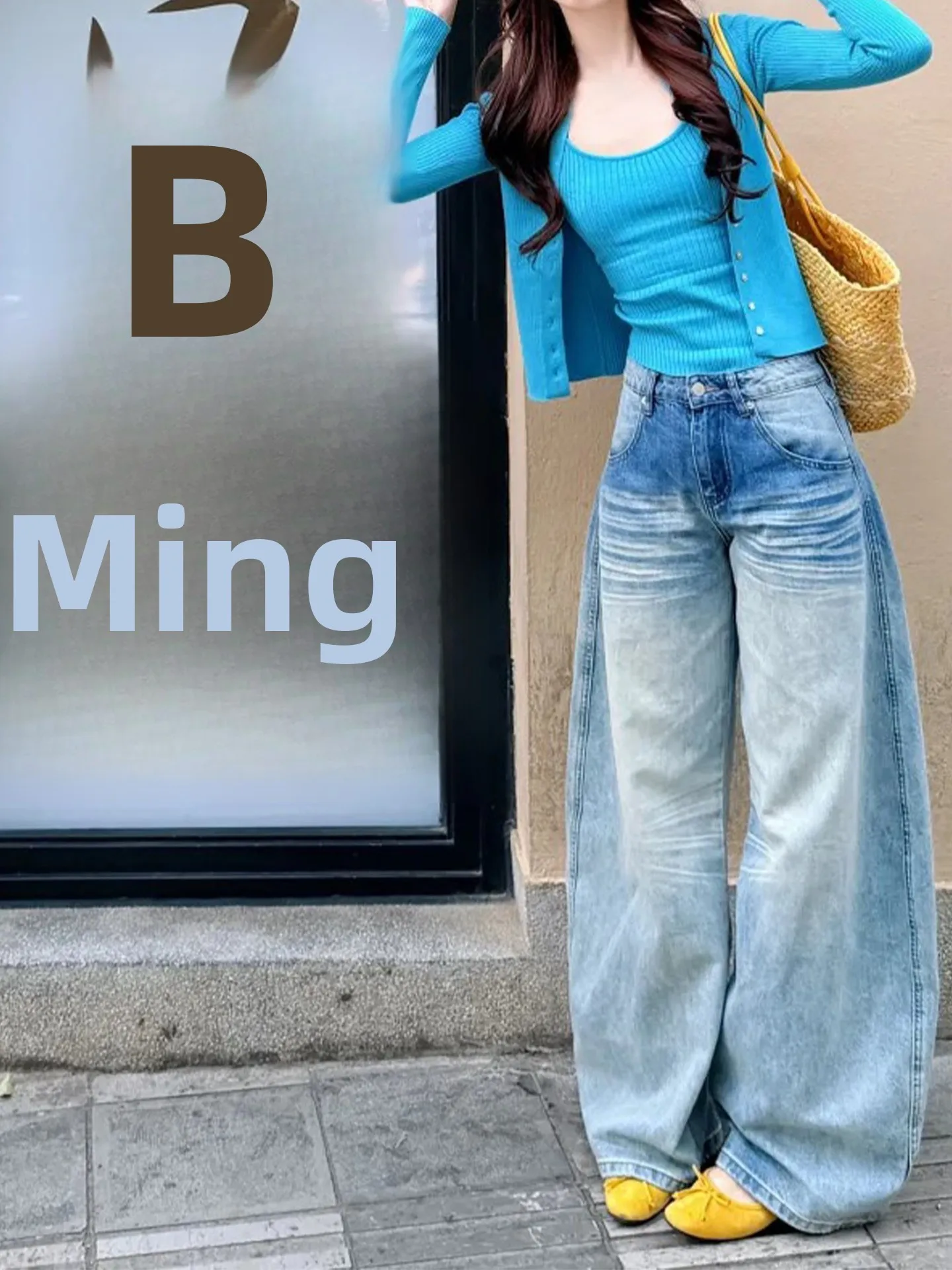 Retro High Waist Wide Leg Light Blue Denim Jeans Women's Slim Fit American Style Washed out Summer New Arrival Jeans
Retro High Waist Wide Leg Light Blue Denim Jeans Women's Slim Fit American Style Washed out Summer New Arrival Jeans