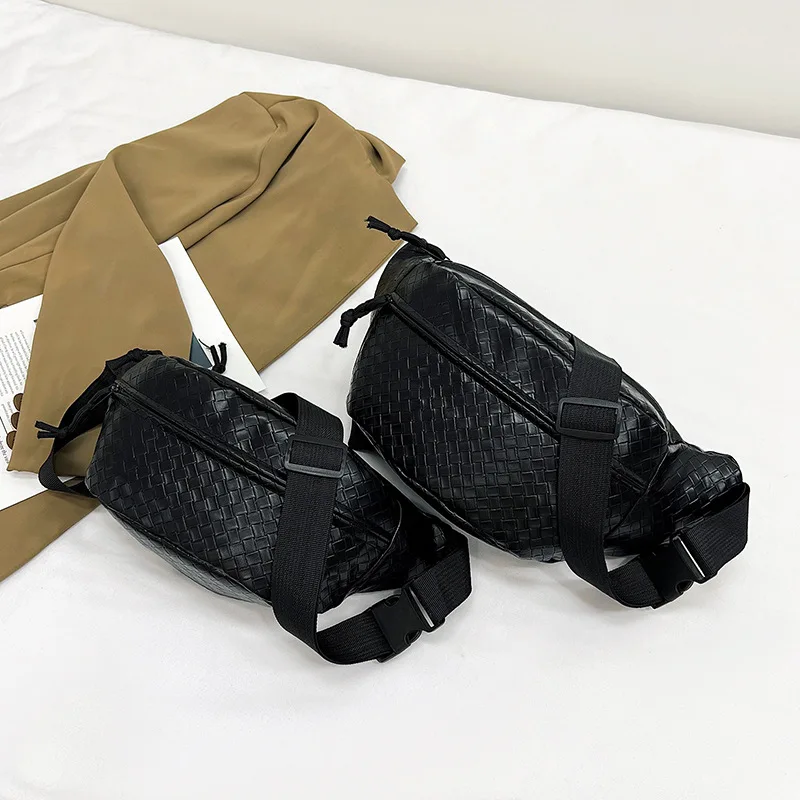 Men's fashion breast bag large capacity multi-function messenger bag sports outdoor fanny bag hiking essential chest
Men's fashion breast bag large capacity multi-function messenger bag sports outdoor fanny bag hiking essential chest