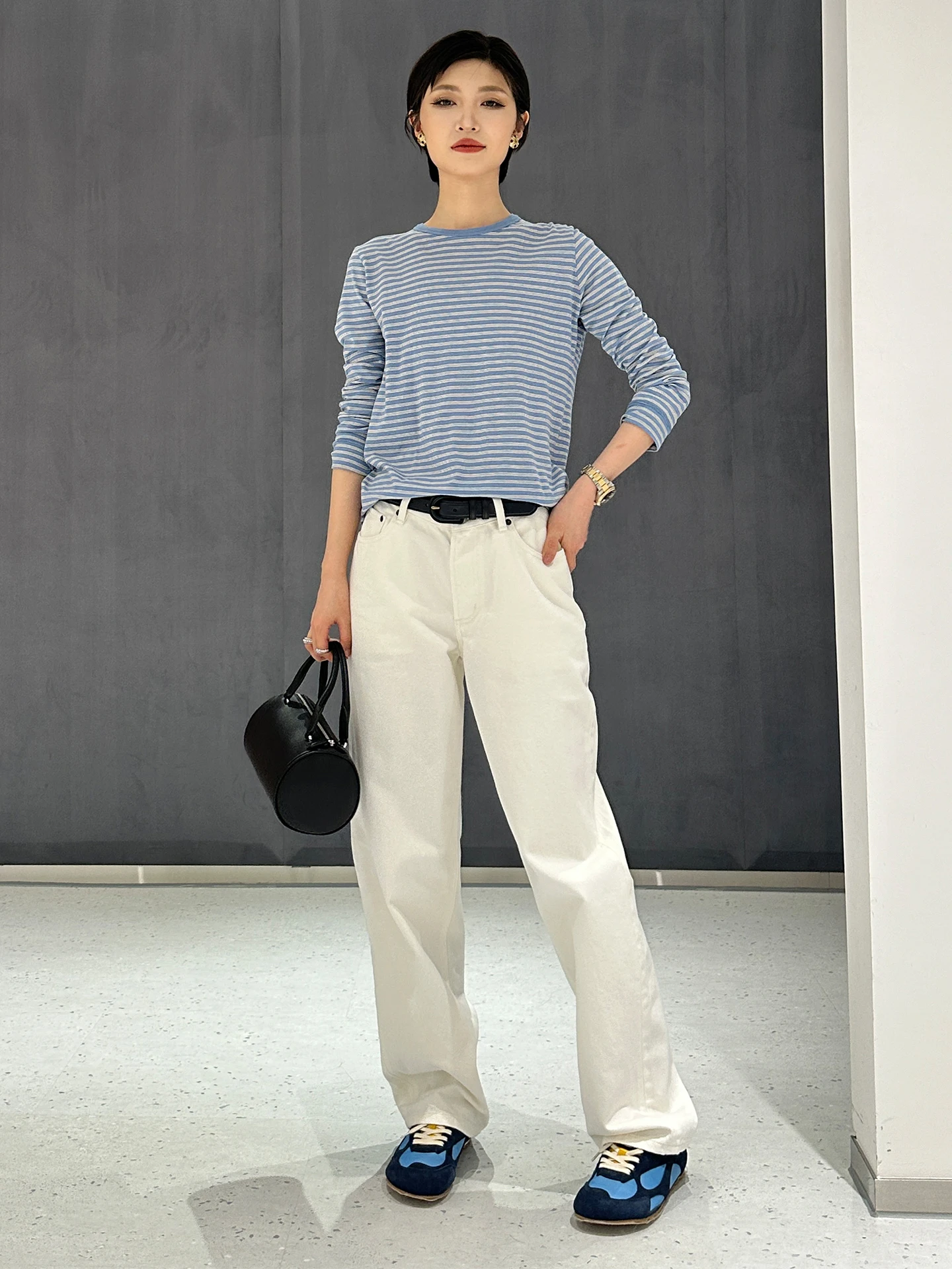 Белые прямые джинсы Fre And Dry, брюки-пиапы в аэропорту, повседневные брюки с широкими штанинами и застежкой-молнией на талии, цвет
Белые прямые джинсы Fre And Dry, брюки-пиапы в аэропорту, повседневные брюки с широкими штанинами и застежкой-молнией на талии, цвет