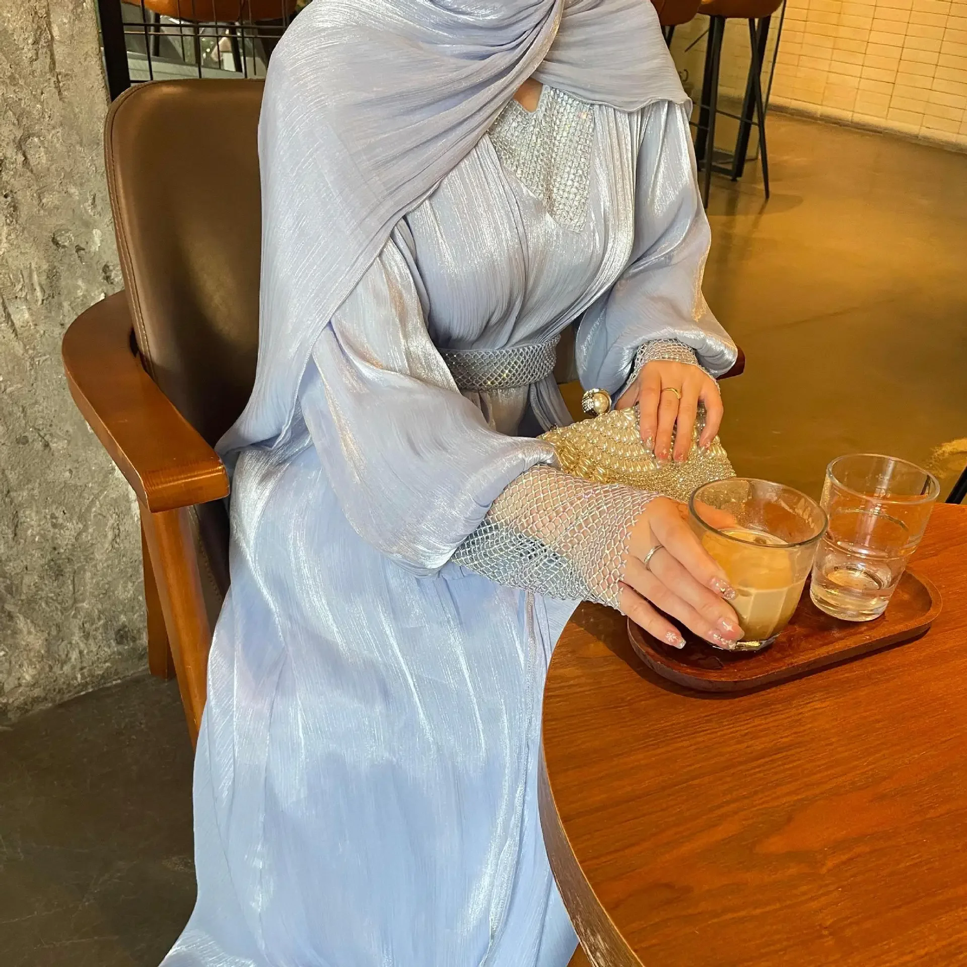 Chiffon Robe Middle East Solid Color New Women's Clothing Muslim Abaya Long Loose Maxi Dress Abaya Robe
Chiffon Robe Middle East Solid Color New Women's Clothing Muslim Abaya Long Loose Maxi Dress Abaya Robe