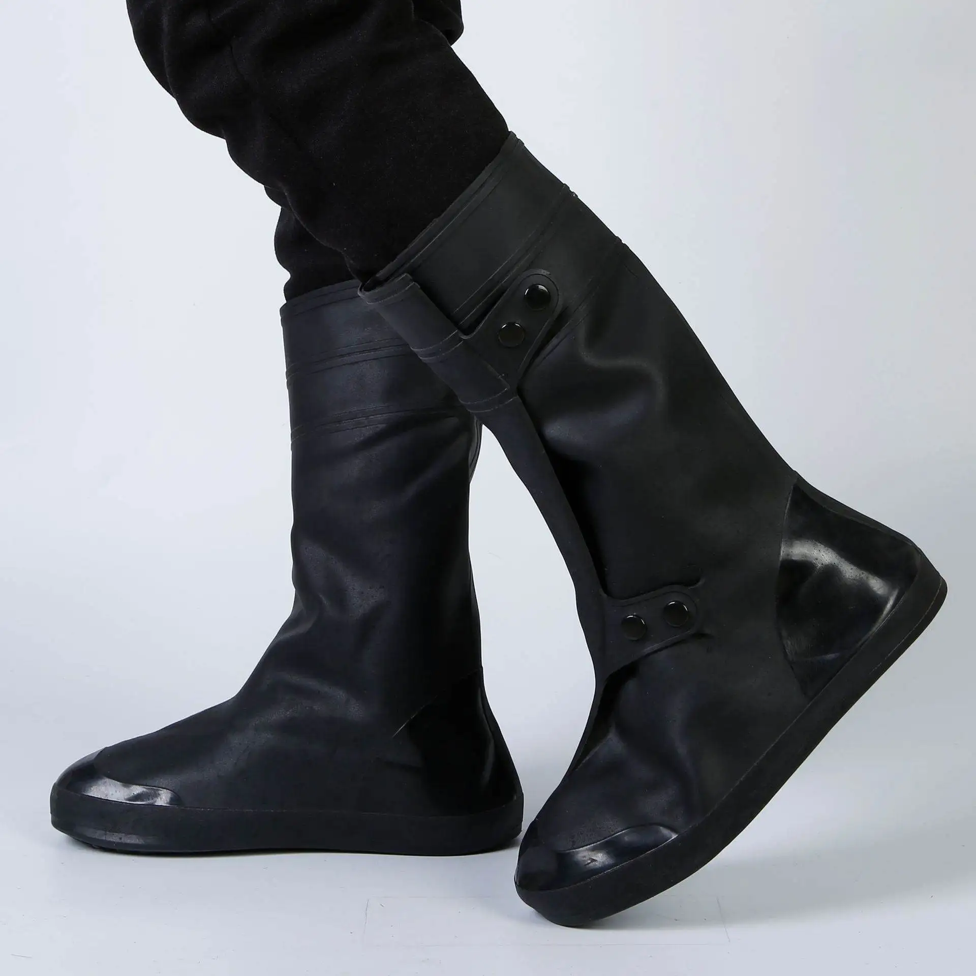 Waterproof Rainproof High Tube Shoe Covers Thickened Anti-slip Wear-resistant Men's Shoe Covers for Rain And Snow
Waterproof Rainproof High Tube Shoe Covers Thickened Anti-slip Wear-resistant Men's Shoe Covers for Rain And Snow