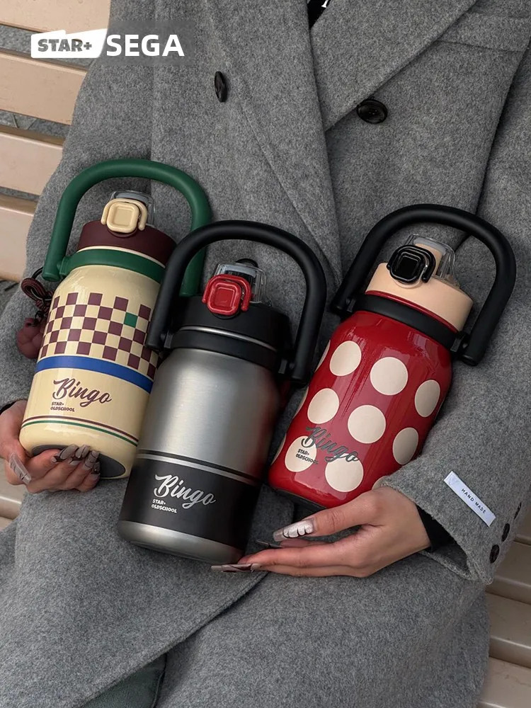 Большая термокружка из нержавеющей стали с двойными стенками и вакуумной изоляцией, с ремешком, для женщин, портативный дорожный термос
Большая термокружка из нержавеющей стали с двойными стенками и вакуумной изоляцией, с ремешком, для женщин, портативный дорожный термос