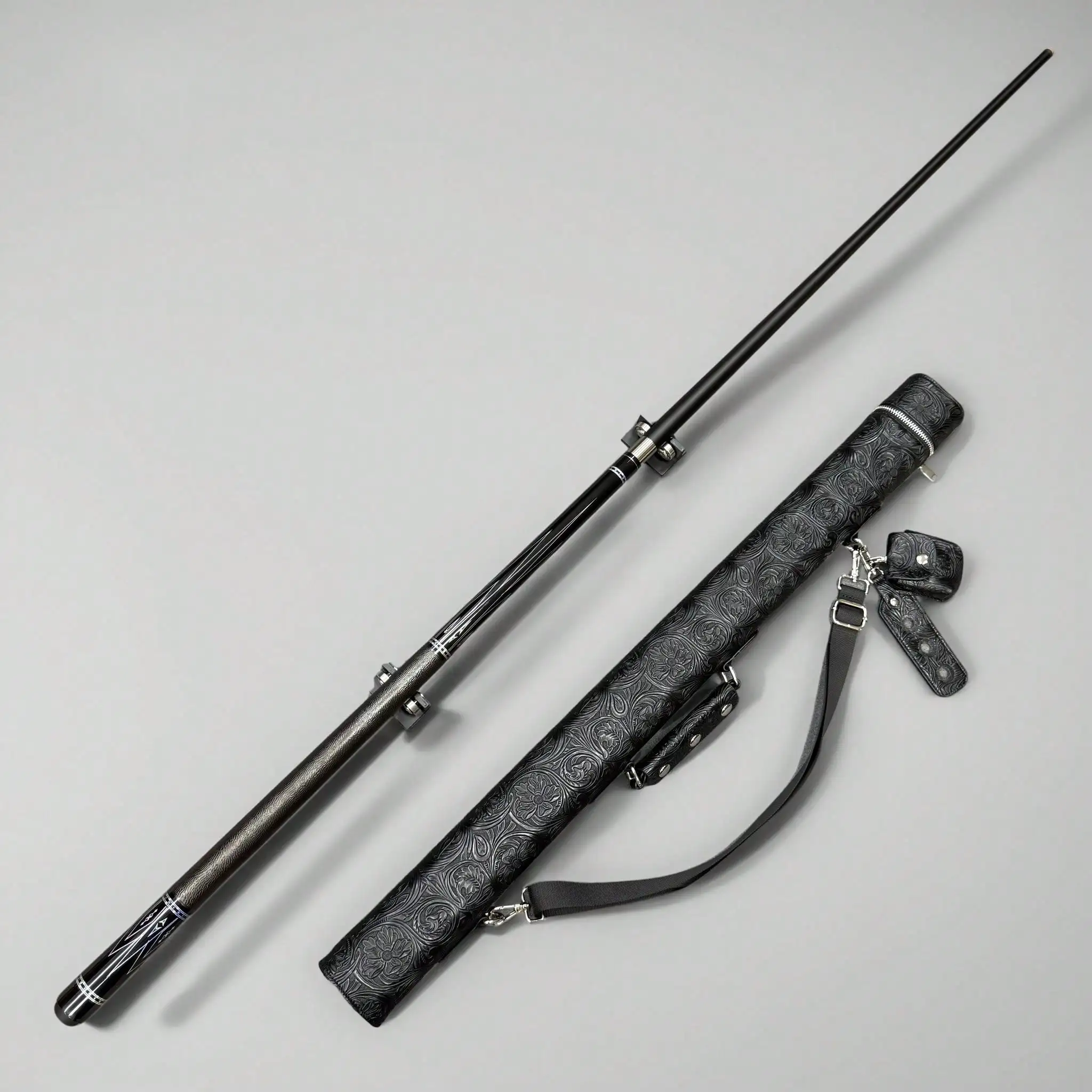 12.5mm tippointed high-tech billiard cue, with laser patterns and anti-slip handle, accompanied by embossed flower cue cover
12.5mm tippointed high-tech billiard cue, with laser patterns and anti-slip handle, accompanied by embossed flower cue cover