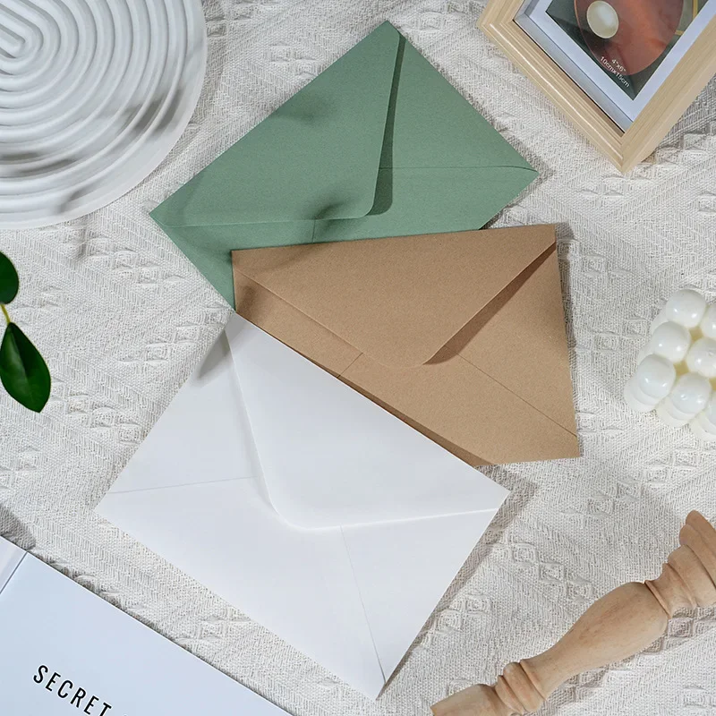 50pcs/lot 18.3x13.4cm Green Envelope Small Business Supplies 120g Kraft Paper Invitations Postcards Wedding Stationery Storage
50pcs/lot 18.3x13.4cm Green Envelope Small Business Supplies 120g Kraft Paper Invitations Postcards Wedding Stationery Storage