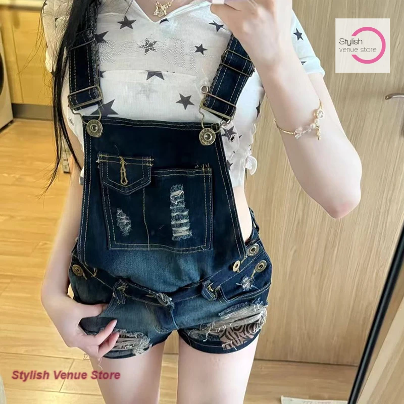 American retro spice girl wash jeans suspenders shorts women's spring and summer new fashion dress with holes in one-piece pants
American retro spice girl wash jeans suspenders shorts women's spring and summer new fashion dress with holes in one-piece pants