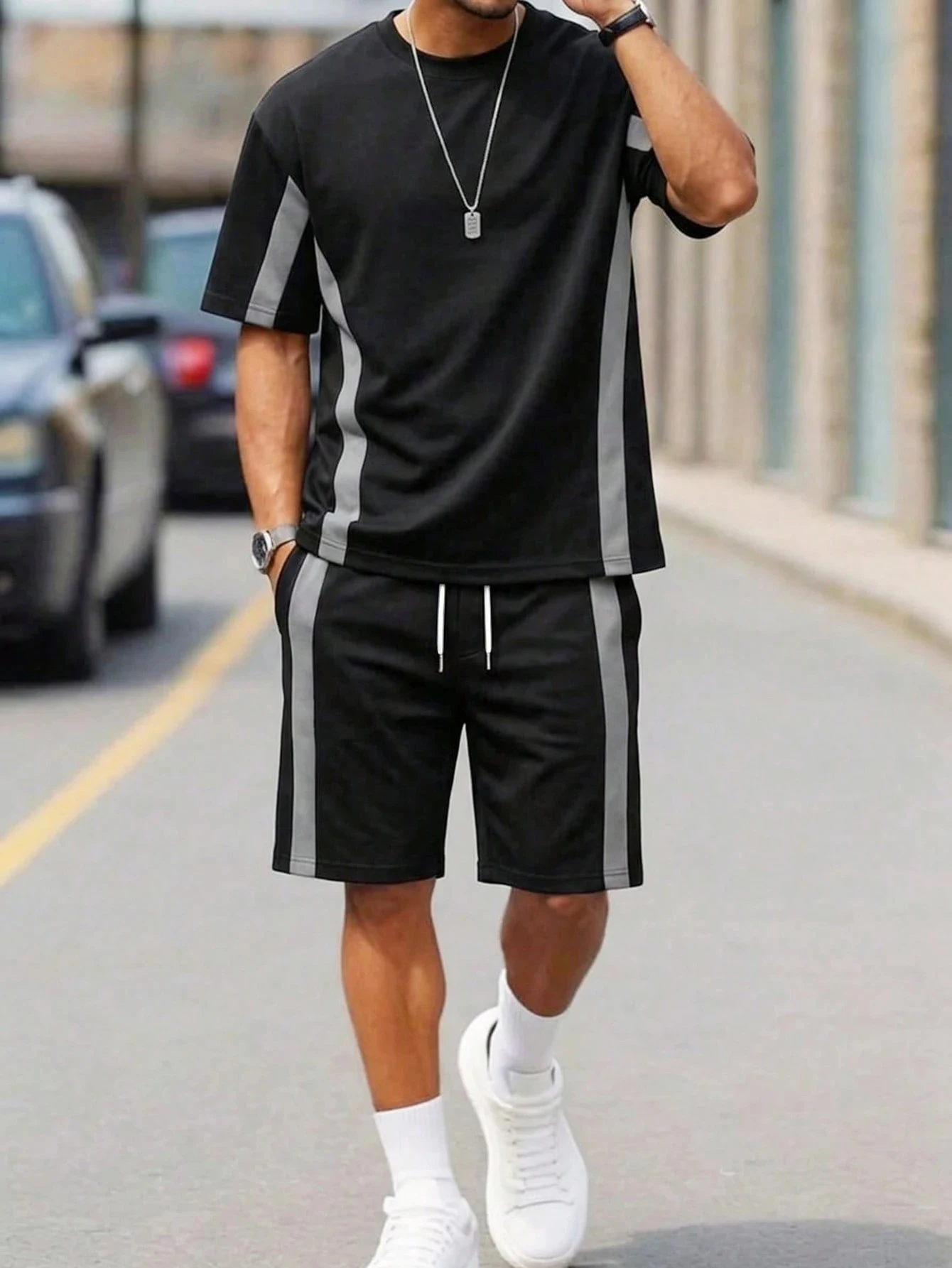 2026 Men's Casual Wear Everyday T-Shirt and Shorts Set Loose-Fit Athletic Drawstring Shorts with Pockets Outdoor T-Shirt Set
2026 Men's Casual Wear Everyday T-Shirt and Shorts Set Loose-Fit Athletic Drawstring Shorts with Pockets Outdoor T-Shirt Set
