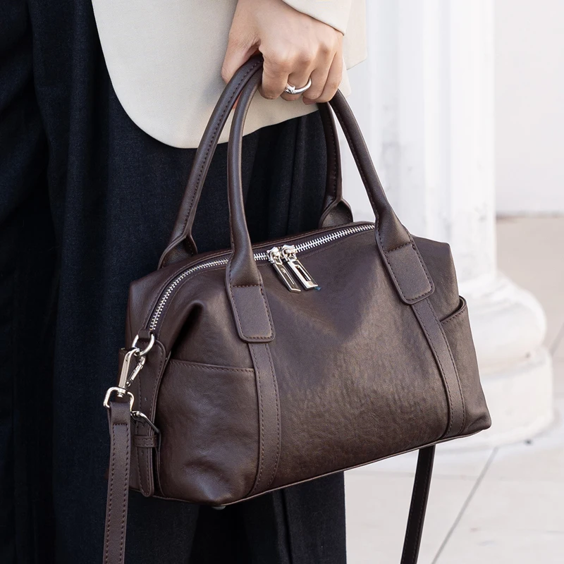 2026 New Sle Commuter Large Capaci Boston Bag Fashion Leather Women's Handbag Ladies Casual Versatile Single oulder Crossb
2026 New Sle Commuter Large Capaci Boston Bag Fashion Leather Women's Handbag Ladies Casual Versatile Single oulder Crossb