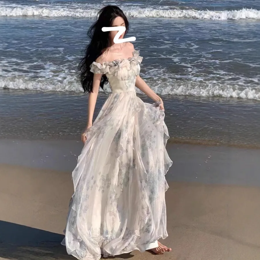 【New style】Seaside vacation style suspender skirt yarn French ruffled beach dress atmosphere long dress elegant fairy style
【New style】Seaside vacation style suspender skirt yarn French ruffled beach dress atmosphere long dress elegant fairy style