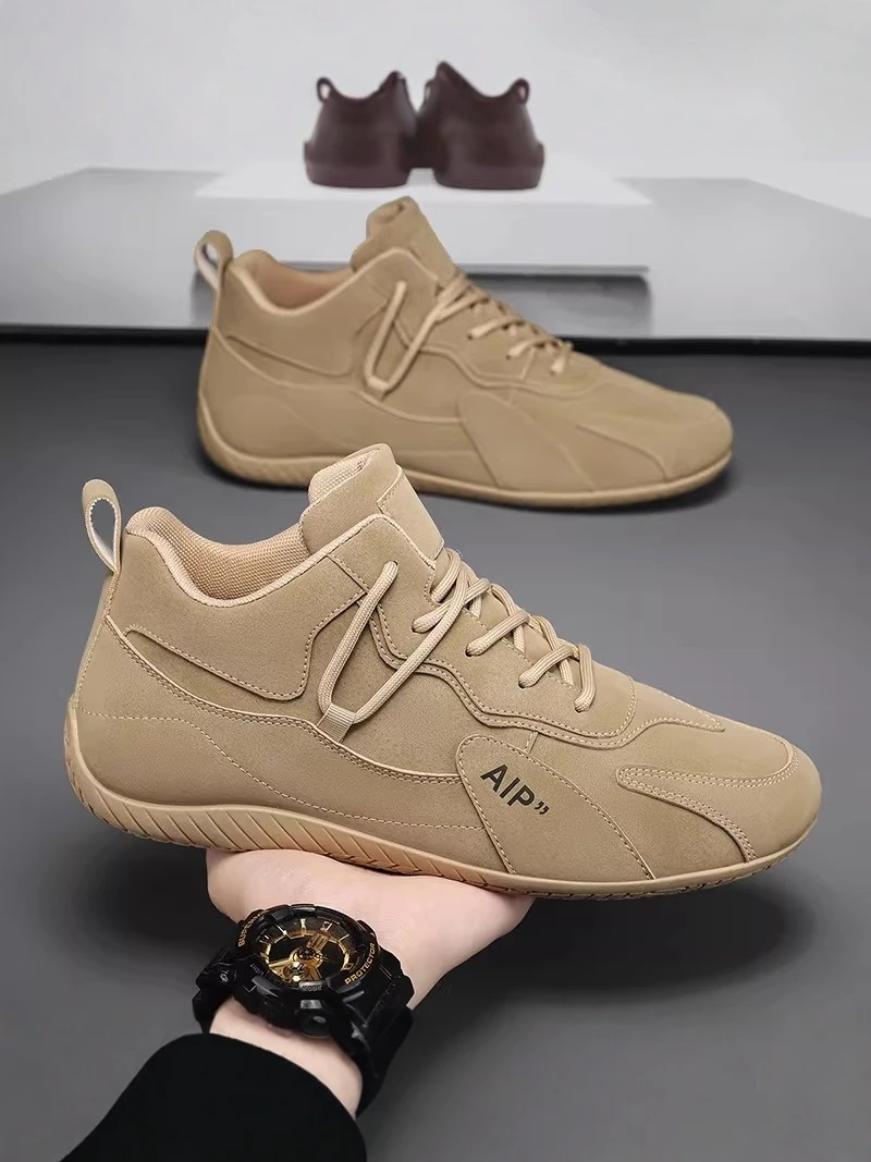 Casual Retro Leather Surface Soft Bottom Men's Sports Shoes Fashionable All-Match Summer Shoes for Youth Daily Wear
Casual Retro Leather Surface Soft Bottom Men's Sports Shoes Fashionable All-Match Summer Shoes for Youth Daily Wear