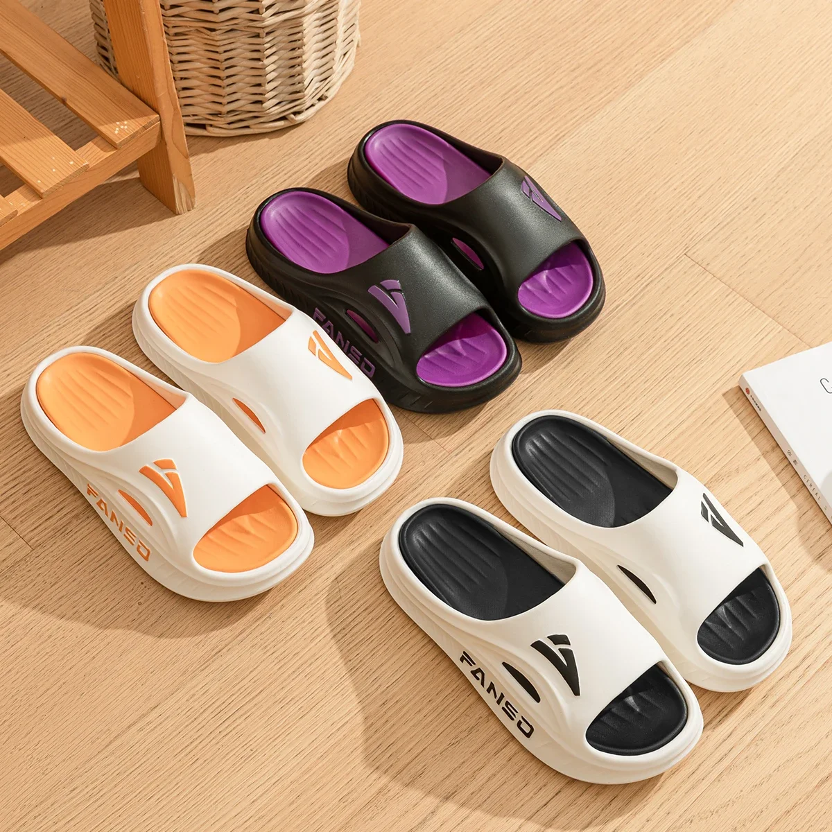 Summer Men Outdoor Slippers Non-Slip Thick Bottom Slides Flat Comfortable Indoor Sandals
Summer Men Outdoor Slippers Non-Slip Thick Bottom Slides Flat Comfortable Indoor Sandals