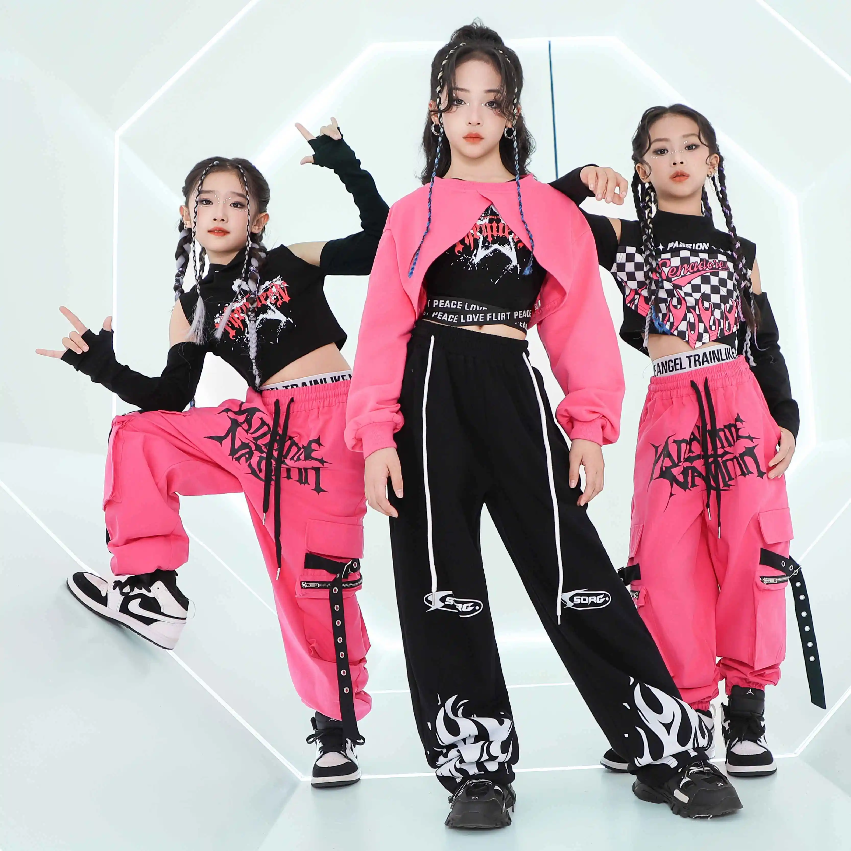 Kids Hip Hop Dance Clothes Girls Jazz Dance Tops Pants Long Sleeves Performance Suit Modern Jazz Dance Costume Stage Wear L14043
Kids Hip Hop Dance Clothes Girls Jazz Dance Tops Pants Long Sleeves Performance Suit Modern Jazz Dance Costume Stage Wear L14043