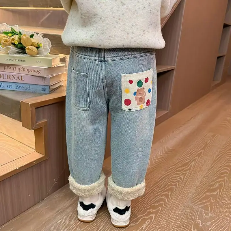 Girls' Velvet Jeans Winter New Thickened One Piece Camel Velvet Casual Pants For Girls' Baby Winter Warm Pants
Girls' Velvet Jeans Winter New Thickened One Piece Camel Velvet Casual Pants For Girls' Baby Winter Warm Pants
