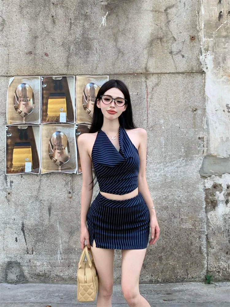 Summer Women Office Lady French Elegant Vintage Old Money Striped Suit Old Money Outfits 2 Piece Set Hot Tank Top + Mini Skirt
Summer Women Office Lady French Elegant Vintage Old Money Striped Suit Old Money Outfits 2 Piece Set Hot Tank Top + Mini Skirt