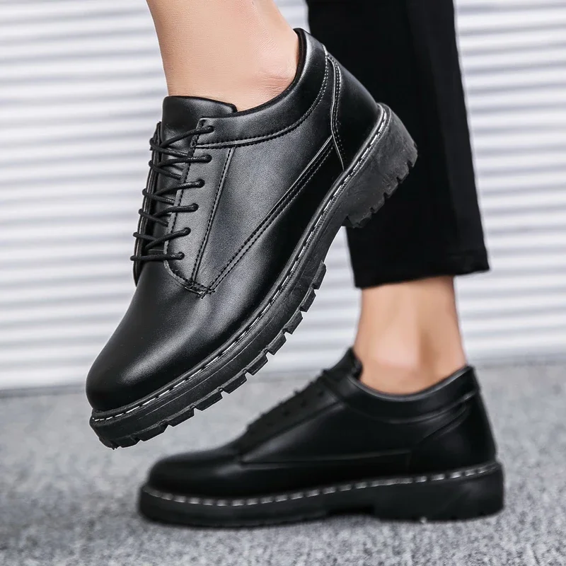 2025 New Man's Leather Shoes Casual Sneakers Fashionable Leather Business Outdoor Sports Shoes Soft Soled Men Trendy Flat Shoes
2025 New Man's Leather Shoes Casual Sneakers Fashionable Leather Business Outdoor Sports Shoes Soft Soled Men Trendy Flat Shoes
