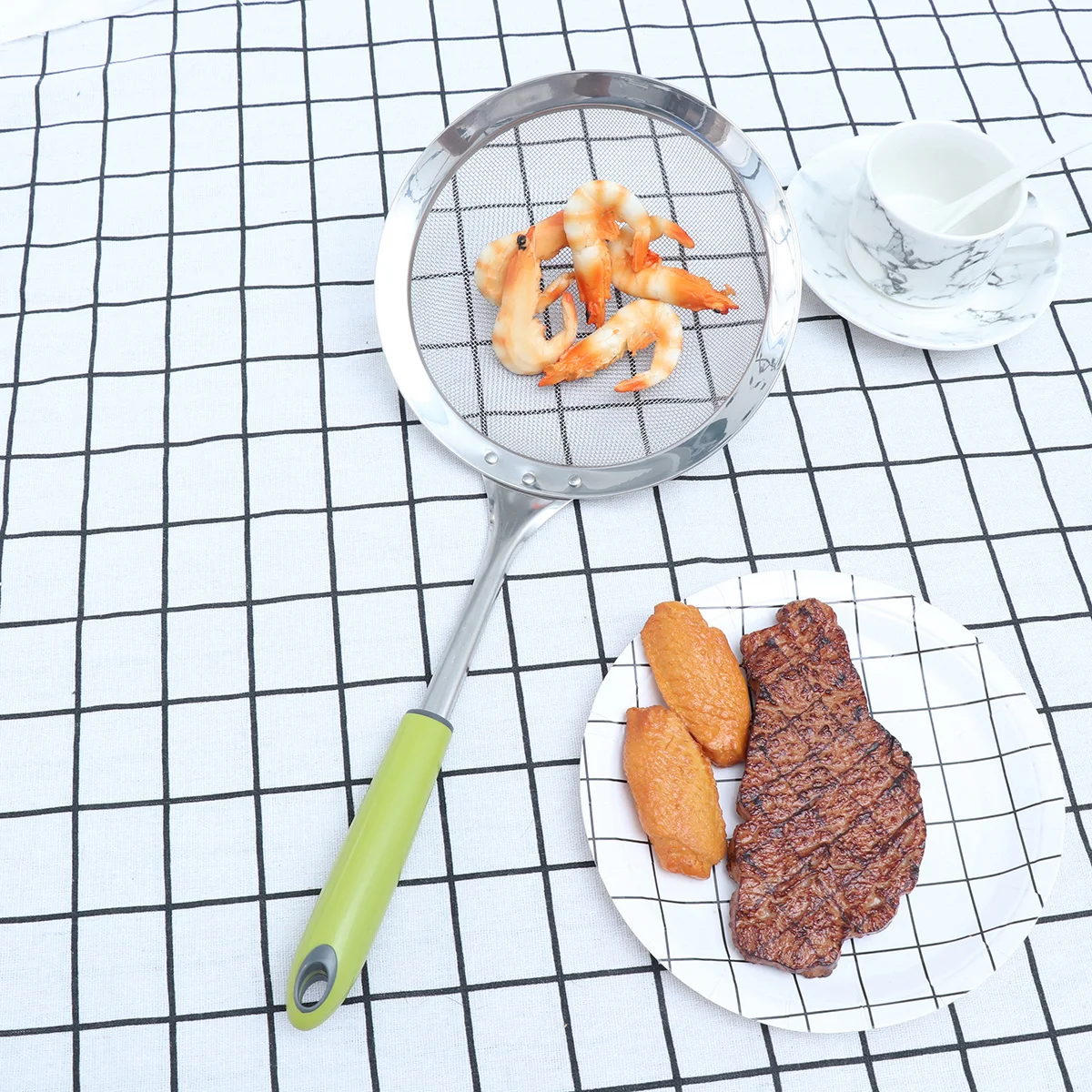 Stainless Steel Long Handle Green Fried Hot Pot Skimmer Ladle Wide Mesh For Oil Water Straining French Fries Noodles Soup
Stainless Steel Long Handle Green Fried Hot Pot Skimmer Ladle Wide Mesh For Oil Water Straining French Fries Noodles Soup