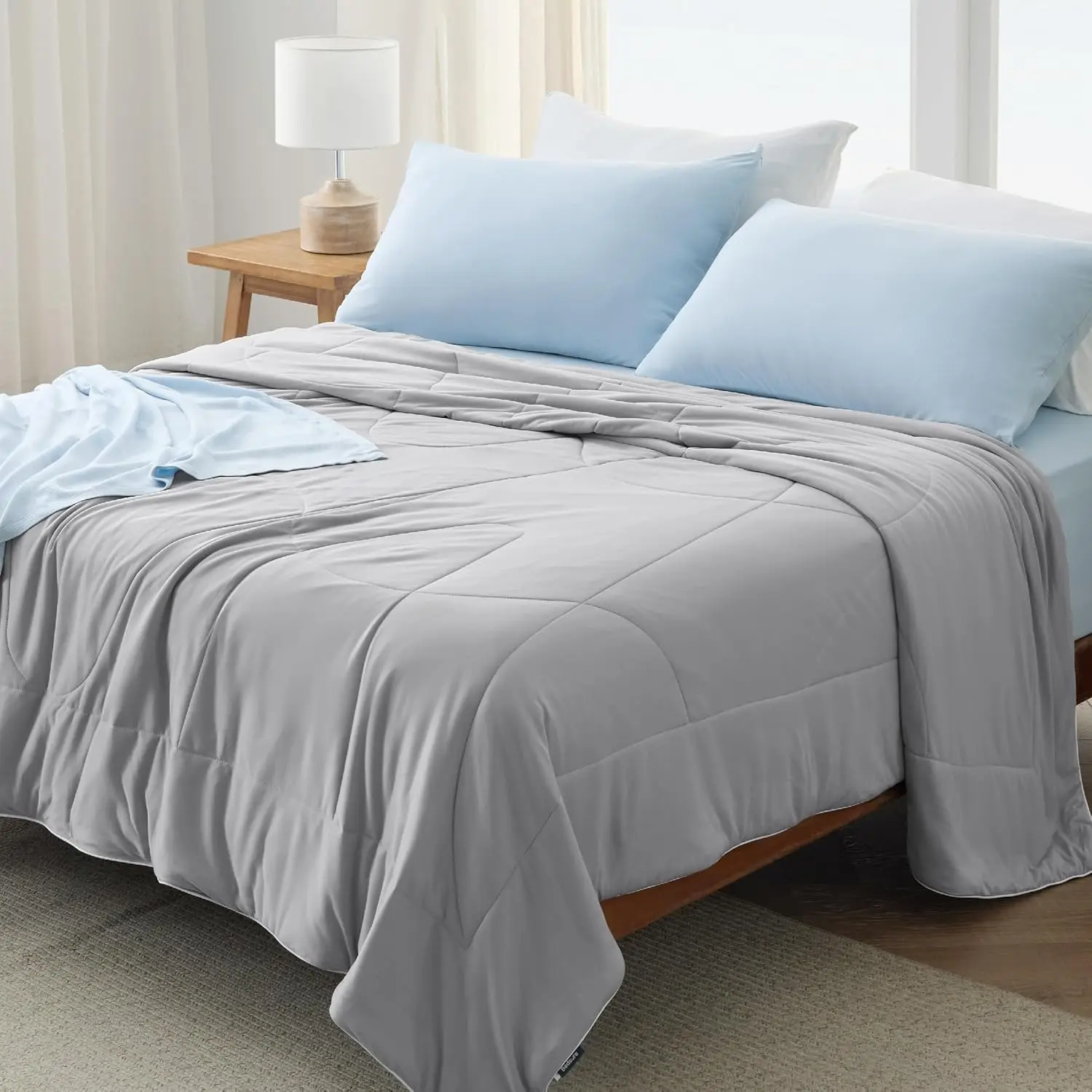Cooling Comforter King Size - GentleSoft Moisture Wicking Cooling Blanket for Hot Sleepers, Breathable Lightweight Duvet Insert,
Cooling Comforter King Size - GentleSoft Moisture Wicking Cooling Blanket for Hot Sleepers, Breathable Lightweight Duvet Insert,