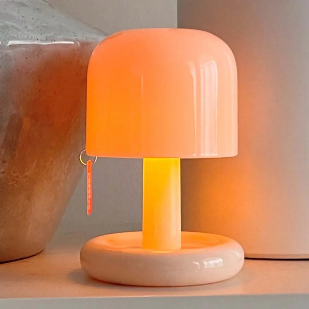 Ночник-светильник «Закат» LED, миниатюрная USB-перезаряжаемая настольная лампа для спальни, прикроватная, для бара, декоративная, атмосферная, создающая настроение, минималистичная
Ночник-светильник «Закат» LED, миниатюрная USB-перезаряжаемая настольная лампа для спальни, прикроватная, для бара, декоративная, атмосферная, создающая настроение, минималистичная