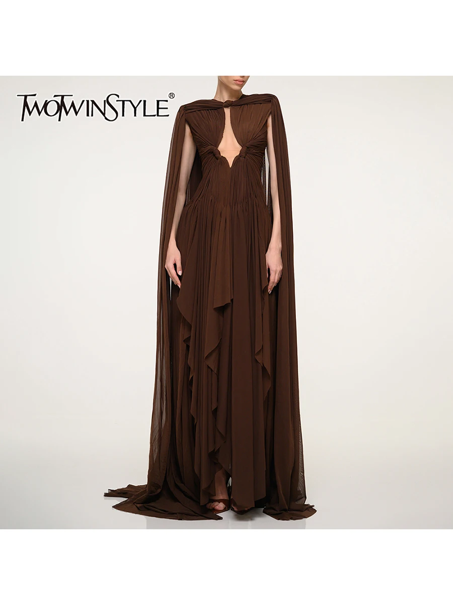 TWOTWINSTYLE Coffee Loose Spliced Folds Chic Dresses for Women O Neck Sleeveless Vintage Luxury Dress Female Summer Fashion New
TWOTWINSTYLE Coffee Loose Spliced Folds Chic Dresses for Women O Neck Sleeveless Vintage Luxury Dress Female Summer Fashion New