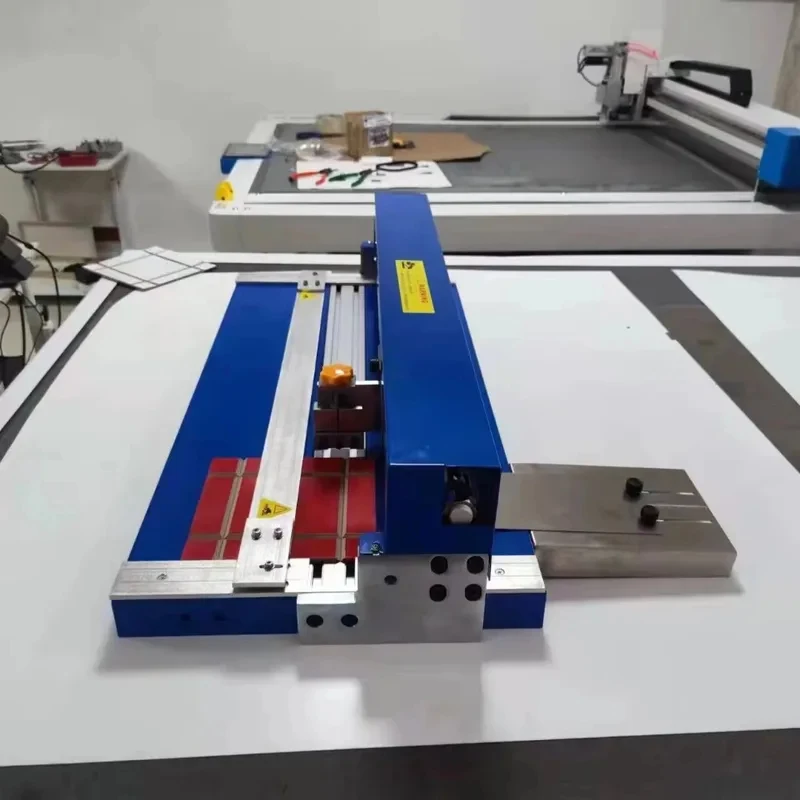 (Sea transport) Pneumatic V-type cardboard slotting machine
(Sea transport) Pneumatic V-type cardboard slotting machine