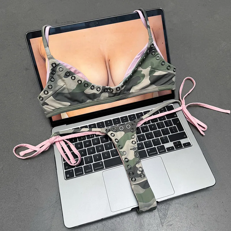 Retro Millennium Style Camouflage Contrast Mini Thong Bikini Suit Summer Vacation Beach Shoulder Straps Metal Hollow Sexy Bikini
Retro Millennium Style Camouflage Contrast Mini Thong Bikini Suit Summer Vacation Beach Shoulder Straps Metal Hollow Sexy Bikini