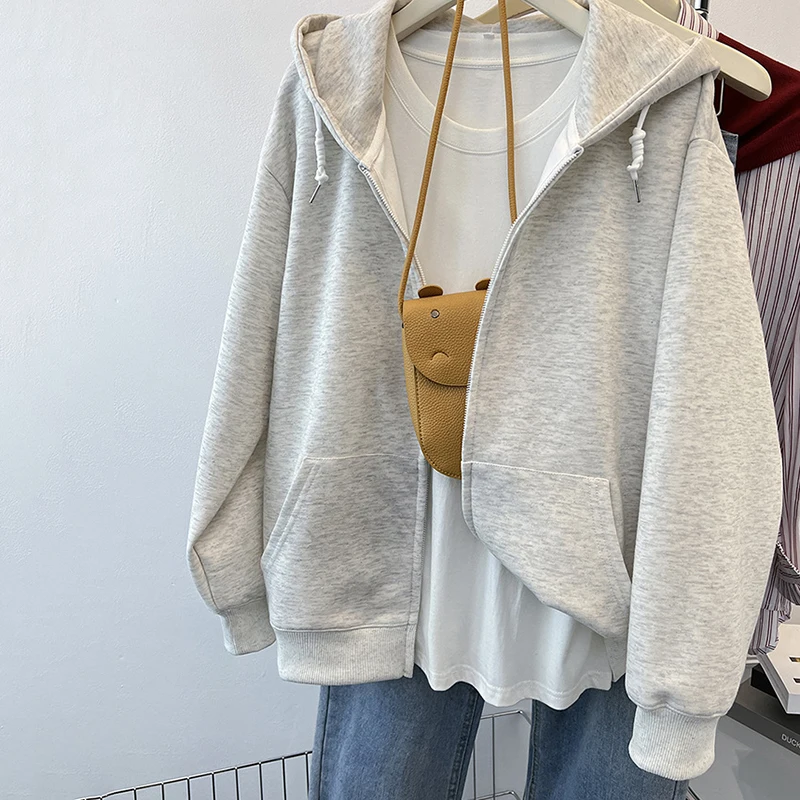Gray Hooded Sweatshirt Women Spring Autum Korean Solid Color Zip Up Long Sleeve Loose Jacket Woman Pocket Casual Hoodies Coat
Gray Hooded Sweatshirt Women Spring Autum Korean Solid Color Zip Up Long Sleeve Loose Jacket Woman Pocket Casual Hoodies Coat