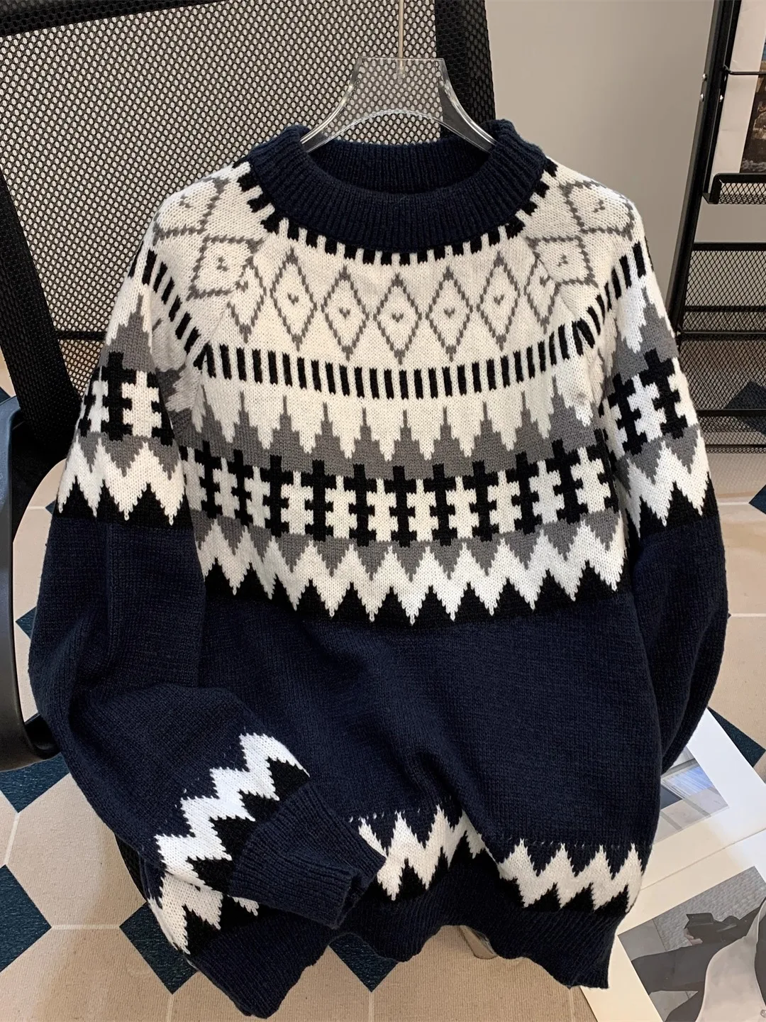 Men's Loose Fit round Ne Knitwear Island Sle Sweater Warmth Breathable Comfortable Youth Faion Winter Faion Knit irt
Men's Loose Fit round Ne Knitwear Island Sle Sweater Warmth Breathable Comfortable Youth Faion Winter Faion Knit irt