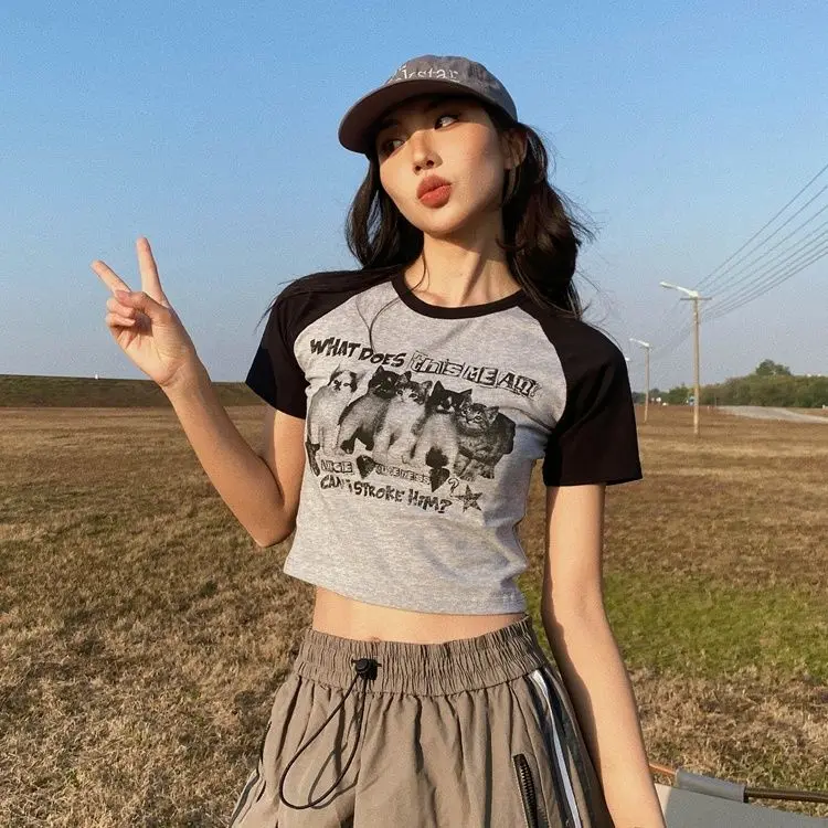 American retro cat hottie short-sleeved summer European trendy brand ins gray and black short shoulder t-shirt tops for women
American retro cat hottie short-sleeved summer European trendy brand ins gray and black short shoulder t-shirt tops for women