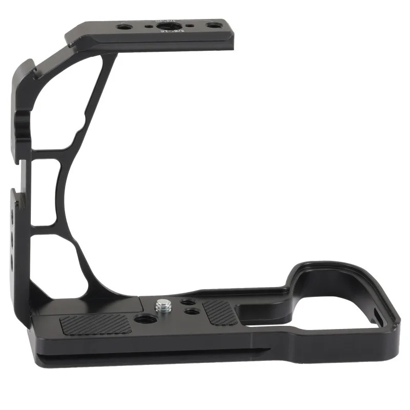 Half Metal Camera Cage for Panasonic Lumix S1RII/S1II/S1IIE | with Side Handle & Integrated Quick Release Plate
Half Metal Camera Cage for Panasonic Lumix S1RII/S1II/S1IIE | with Side Handle & Integrated Quick Release Plate