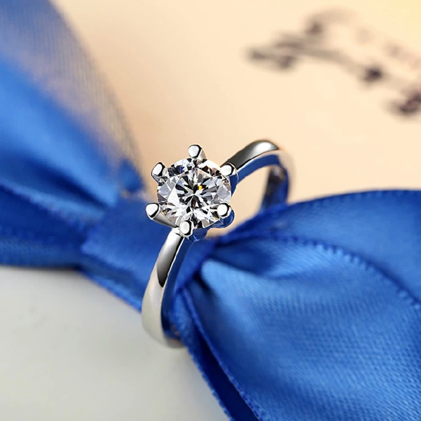 925 Sterling Silver Moissanite crystal diamond rings for woman Gold plated Austria zircon ring Christmas gift wedding jewelry
925 Sterling Silver Moissanite crystal diamond rings for woman Gold plated Austria zircon ring Christmas gift wedding jewelry