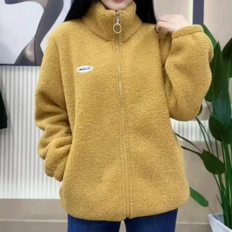 Autumn and Winter Plush Warm Jacket for Women Street Clothing, Harajuku Zipper, Lightweight Wool Fluffy Jacket for Women Clothes
Autumn and Winter Plush Warm Jacket for Women Street Clothing, Harajuku Zipper, Lightweight Wool Fluffy Jacket for Women Clothes