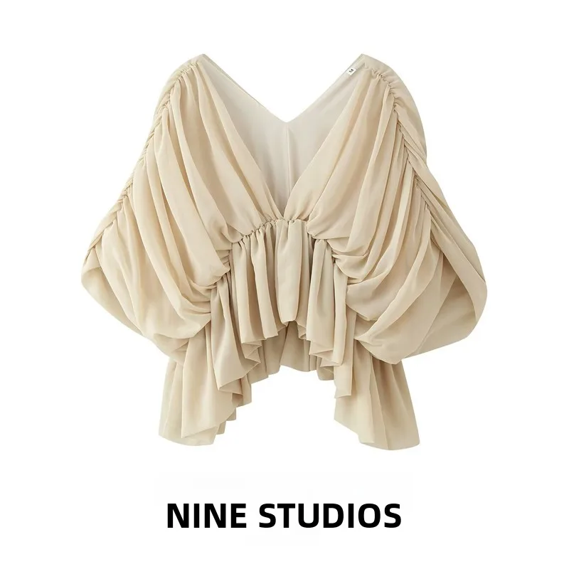 Sexy Short Sleeve V-Neck Batwing Sleeve Pleated Top Women's Fashion Casual Style Polyester Fabric Shirt for Ladies
Sexy Short Sleeve V-Neck Batwing Sleeve Pleated Top Women's Fashion Casual Style Polyester Fabric Shirt for Ladies