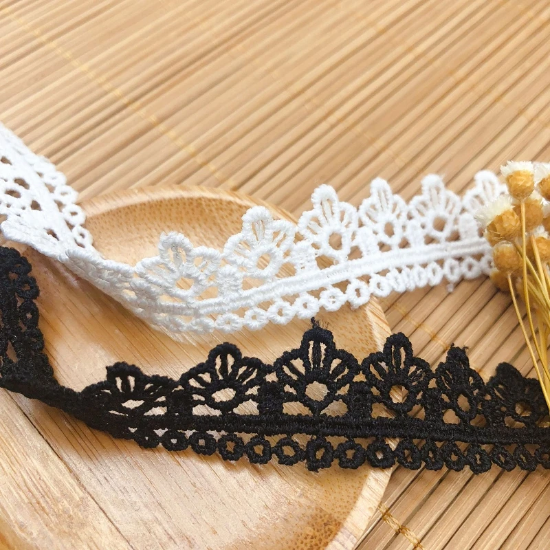 43Yds Water Soluble Pretty Lace Trim DIY Sewing Supplies White Black Lace Fabric Garment Clothes Accessories
43Yds Water Soluble Pretty Lace Trim DIY Sewing Supplies White Black Lace Fabric Garment Clothes Accessories