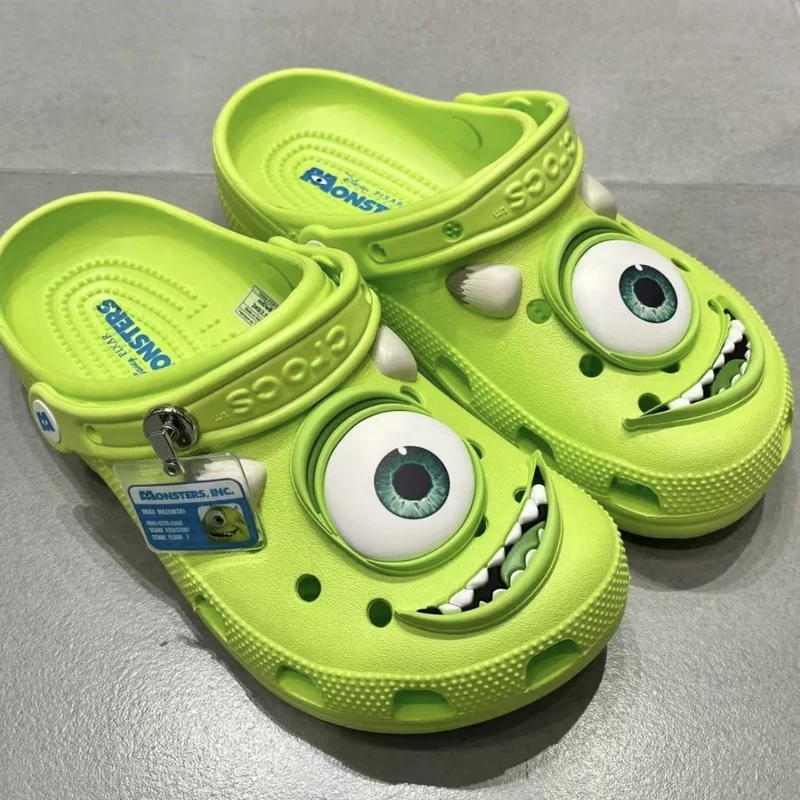 Cartoon Monster Big Eye Hole Shoes Classic Unisex Comfortable Large Anti Slip Outdoor Casual Beach Sandals Comfortable Slippers
Cartoon Monster Big Eye Hole Shoes Classic Unisex Comfortable Large Anti Slip Outdoor Casual Beach Sandals Comfortable Slippers