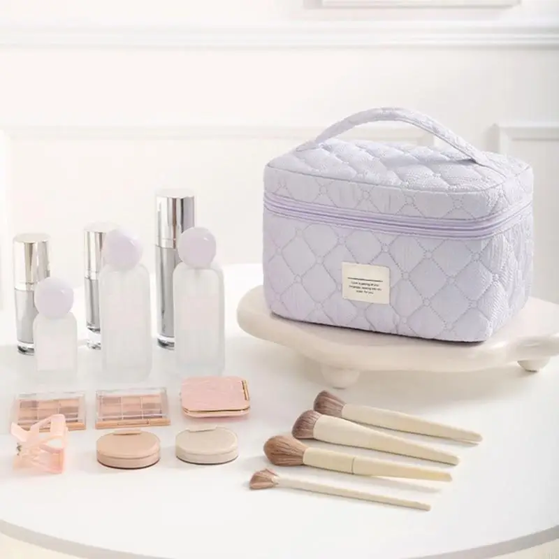 Elegant Cosmetic Bag For Women Large Capacity Makeup Organized Portable Beauty Pouches For Travel and Outdoor
Elegant Cosmetic Bag For Women Large Capacity Makeup Organized Portable Beauty Pouches For Travel and Outdoor