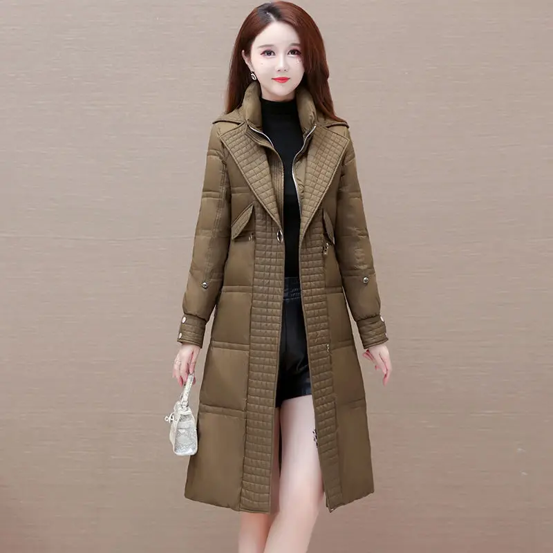 High End Thickened Down Cotton Jacket for Women in Winter Fashionable and Warm Knee Length Cotton Jacket Overcoming The Trend
High End Thickened Down Cotton Jacket for Women in Winter Fashionable and Warm Knee Length Cotton Jacket Overcoming The Trend
