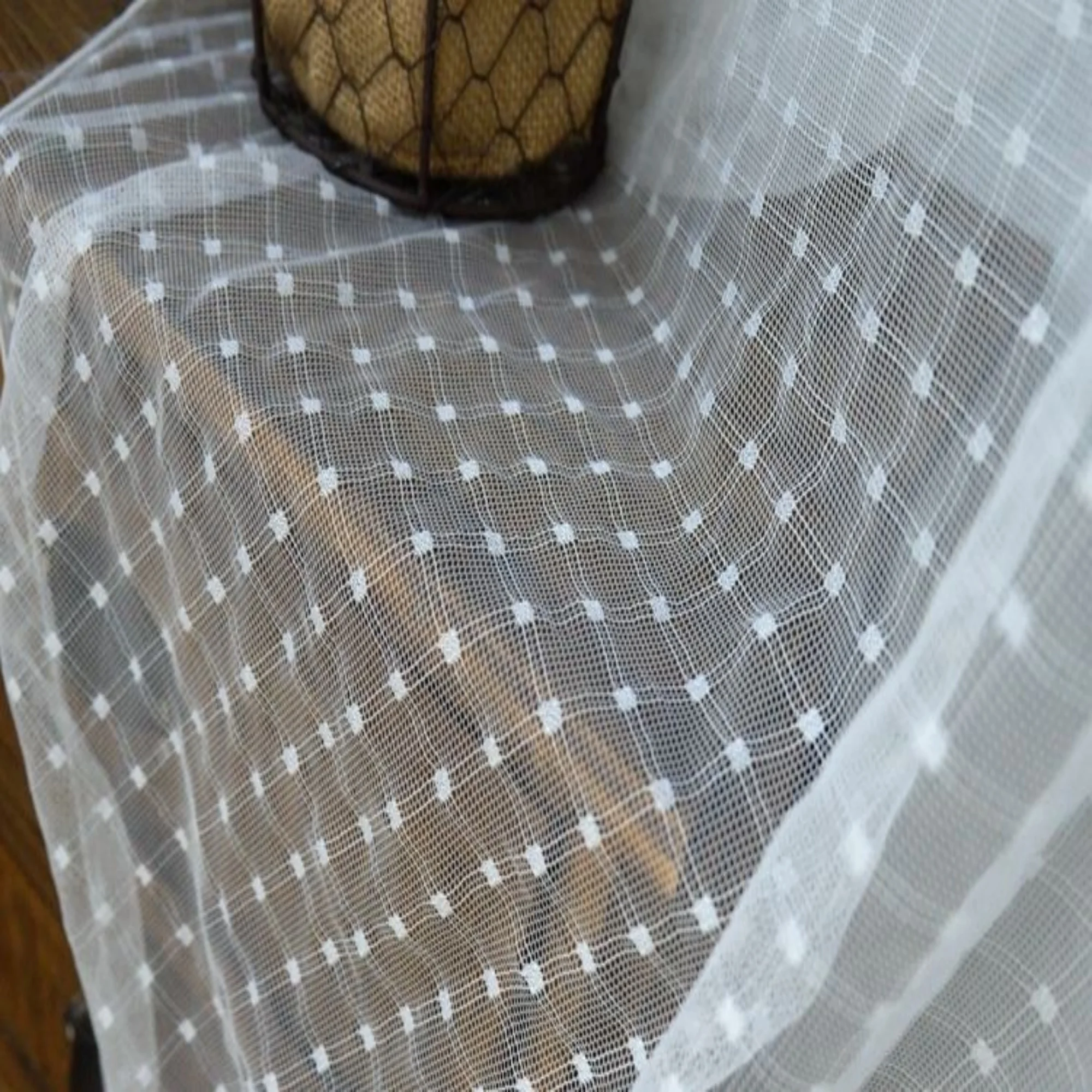 Мягкая кружевная ткань шириной 1 метр, 59,05, кружево с цветочной вышивкой, кружевная ткань с цветочным принтом для фаты, ткань для платья своими руками
Мягкая кружевная ткань шириной 1 метр, 59,05, кружево с цветочной вышивкой, кружевная ткань с цветочным принтом для фаты, ткань для платья своими руками