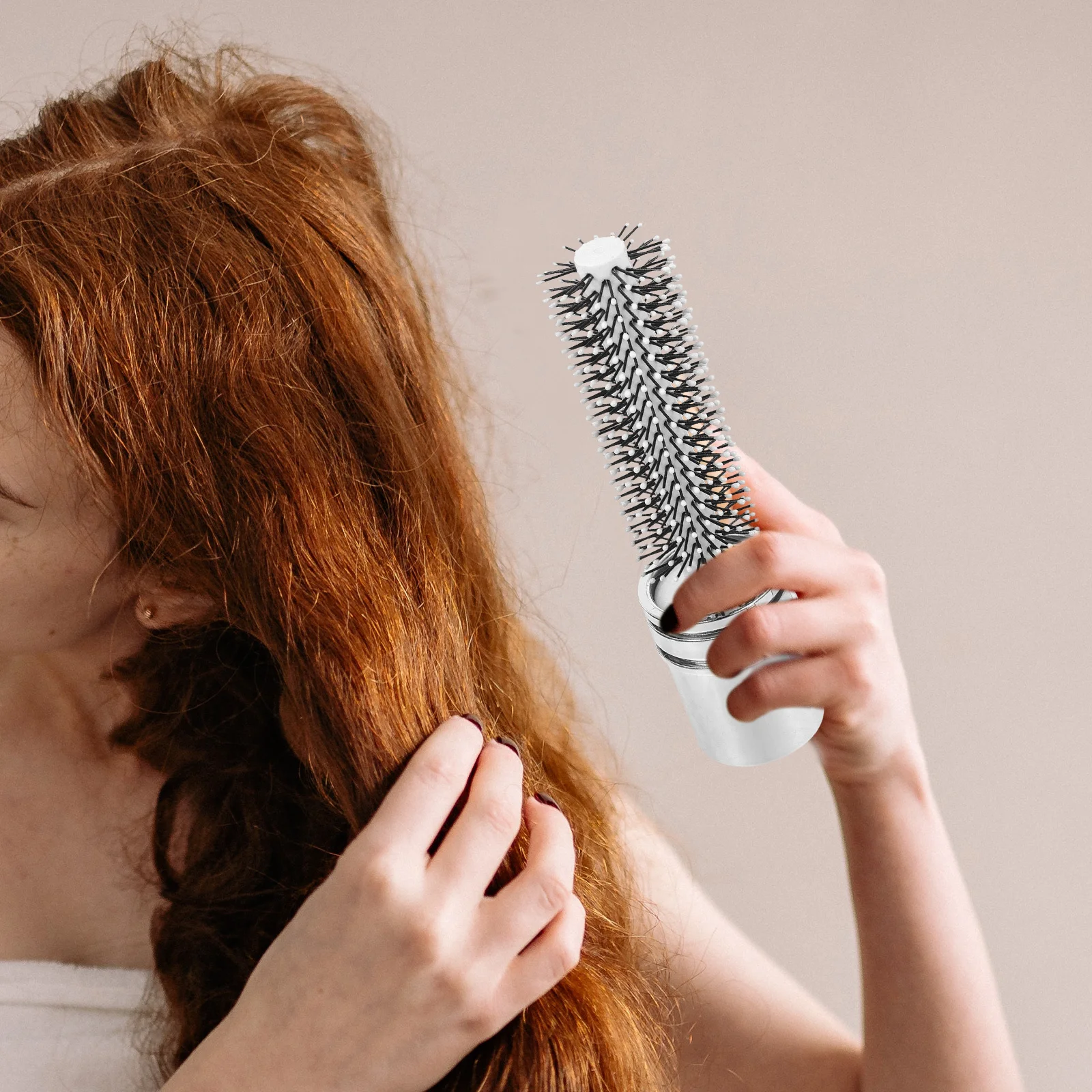 Anti-Static Roll For Women Men Household Hair Brush Blow Drying Styling Curl Training Round Brush Scalp Massage Soft
Anti-Static Roll For Women Men Household Hair Brush Blow Drying Styling Curl Training Round Brush Scalp Massage Soft