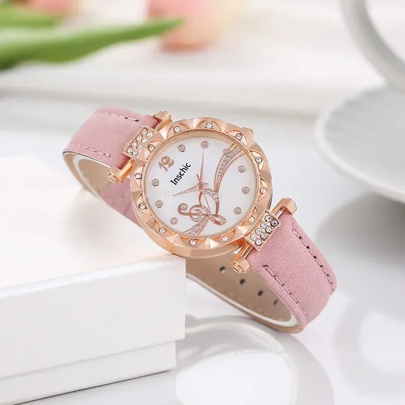 Women's Watch Fashion Rhinestone Retro Leather Quartz Watch Double Heart Jewelry Ladies Quartz WristWatch Relogio Feminino
Women's Watch Fashion Rhinestone Retro Leather Quartz Watch Double Heart Jewelry Ladies Quartz WristWatch Relogio Feminino